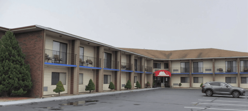 Red Roof Inn, Middletown, RI